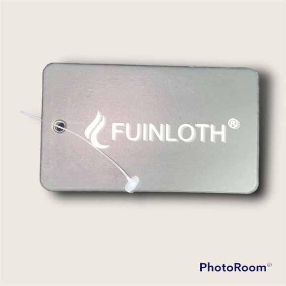 Funiloth | Top - Picture 2 of 4